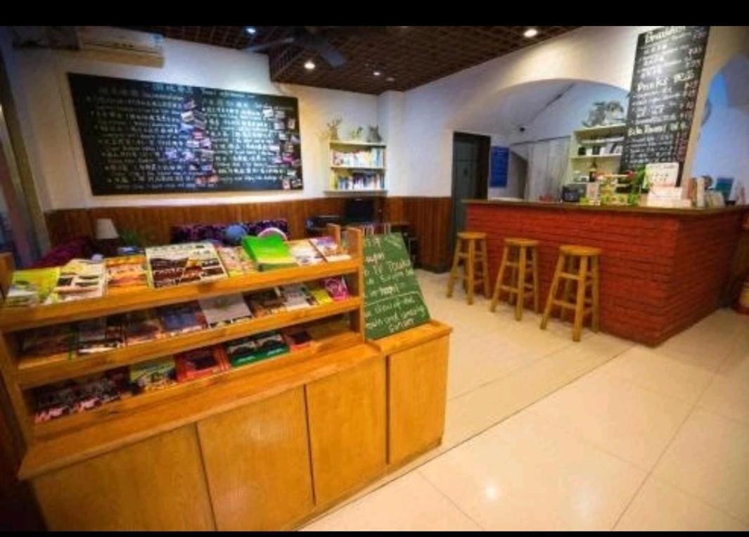 Showbiz Hostel 阳朔 外观 照片
